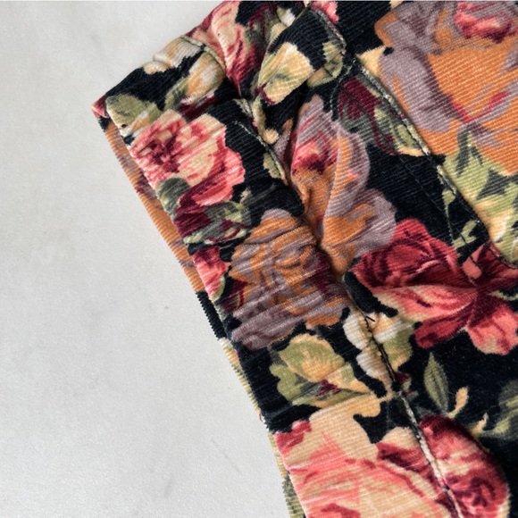 Topshop Floral Corduroy Mini Skirt - Picture 6 of 7